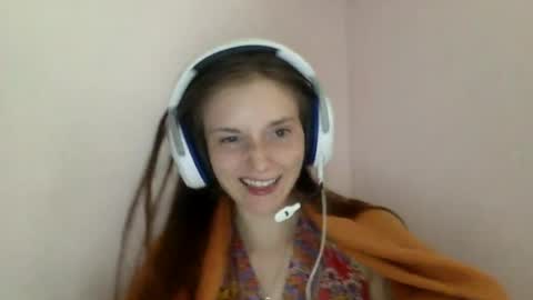 Snapshot of luci_layne chatting on July 8, 4:22 pm Luci Layne online show from July 8, 4:22 pm
