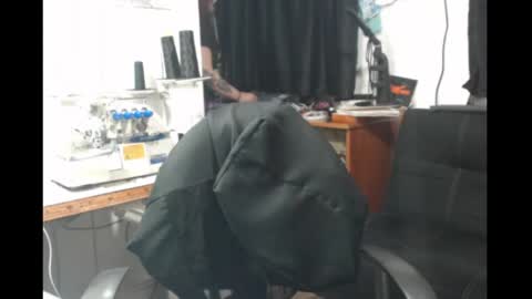 Lulu DCarton online show from April 14, 4:29 am