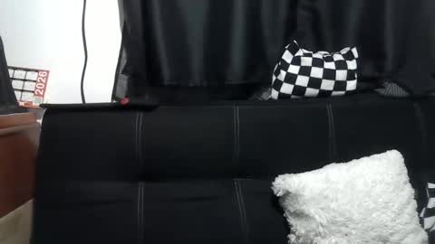 Lulu DCarton online show from April 23, 4:46 am