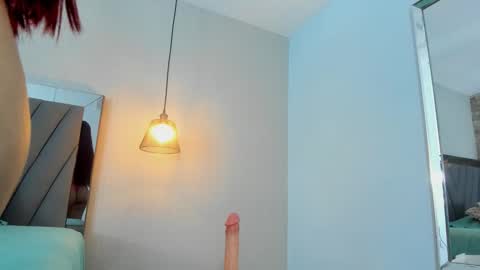 L u c i a  online show from March 24, 7:41 pm