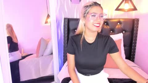 Lucia online show from March 8, 12:53 pm