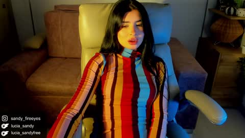 Lu   Intagramsandy fireeyes online show from October 3, 11:24 pm