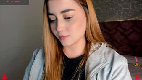 lucia star  online show from January 7, 9:57 pm