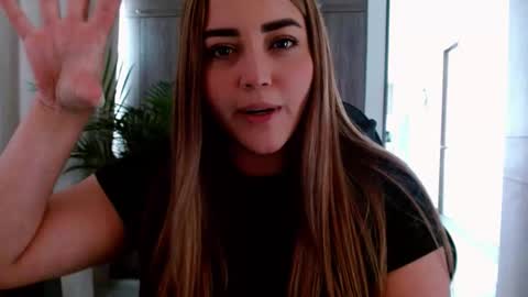 lucia star  online show from January 13, 7:41 pm