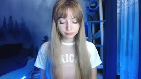 Lucy online show from December 28, 7:11 pm