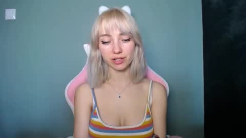 Lucy online show from March 24, 2:00 pm