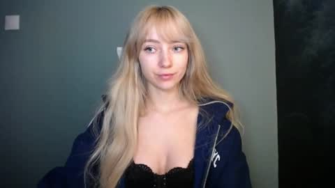 Lucy online show from April 15, 6:15 pm