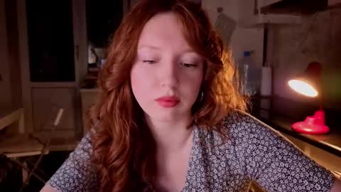 Lucia online show from November 23, 3:45 pm