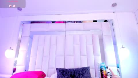 Lisseth  online show from March 5, 3:08 am