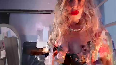 Luciana Evans online show from March 7, 6:43 pm