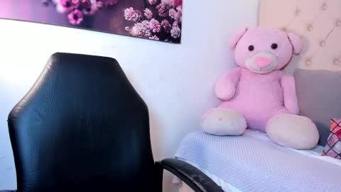 Luciana Fords online show from May 31, 1:07 pm