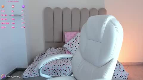 Luciana online show from December 18, 3:23 am