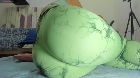 instagram luciana417  online show from February 5, 3:02 am