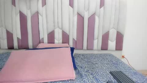 instagram luciana417  online show from February 11, 3:08 am