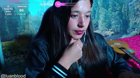 Snapshot of lucianahalen chatting on December 15, 11:53 pm Lucy online show from December 15, 11:53 pm