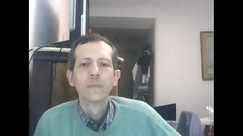Snapshot of lucianoaxel chatting on March 25, 2:50 am Luciano online show from March 25, 2:50 am