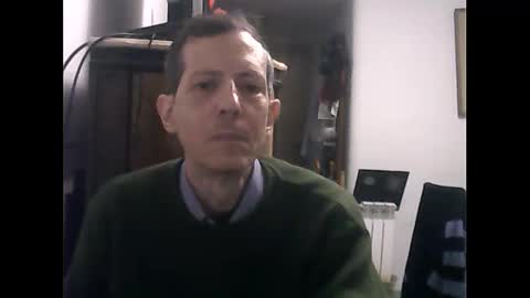 Snapshot of lucianoaxel chatting on May 16, 9:46 pm Luciano online show from May 16, 9:46 pm