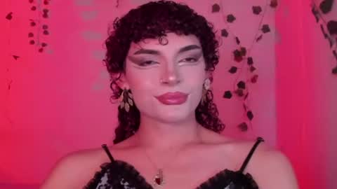 Snapshot of lucianromeo17 chatting on July 3, 6:14 pm Lucy or Lucian 3 Come to my social Links3 online show from July 3, 6:14 pm