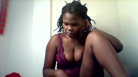 Snapshot of luciaresa chatting on July 2, 3:23 am luciaresa online show from July 2, 3:23 am