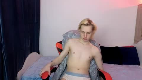 Angelok online show from March 28, 7:08 am