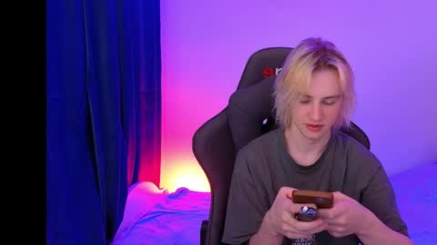 Angelok online show from April 8, 7:08 am