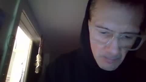 Snapshot of lucidsylense chatting on May 8, 4:40 am lucidsylense online show from May 8, 4:40 am