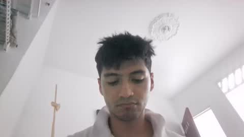 Snapshot of lucifferr_ chatting on March 6, 9:22 pm leonel online show from March 6, 9:22 pm