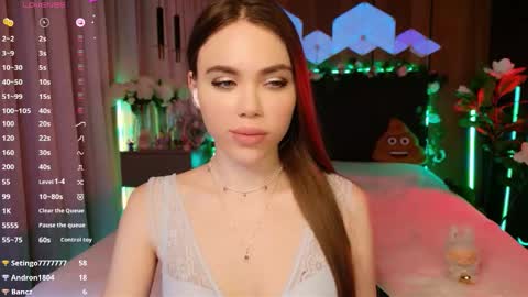 MimiFors online show from December 15, 5:06 pm