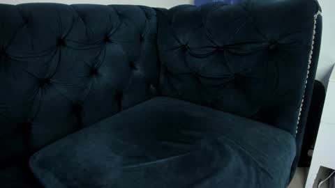 Leo online show from February 3, 5:24 pm