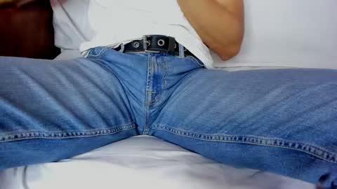 Leo online show from February 25, 5:25 pm