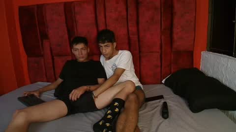 LUCK AND SAMUEL online show from April 6, 4:46 am