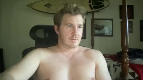 Snapshot of luckboy698 chatting on November 3, 9:05 pm luckboy698 online show from November 3, 9:05 pm