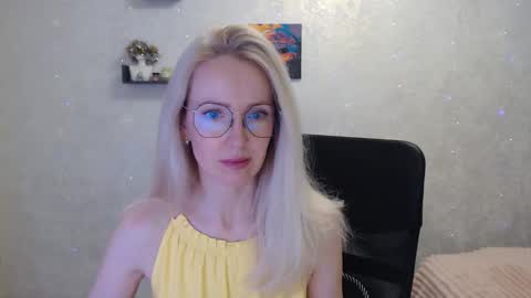 Arina online show from May 21, 6:04 pm