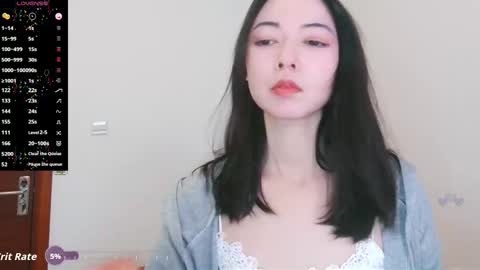 Snapshot of luckrose chatting on December 14, 3:23 am Jinn online show from December 14, 3:23 am