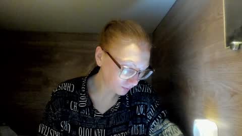 Snapshot of lucky_licky20 chatting on January 17, 3:55 am lucky_licky20 online show from January 17, 3:55 am