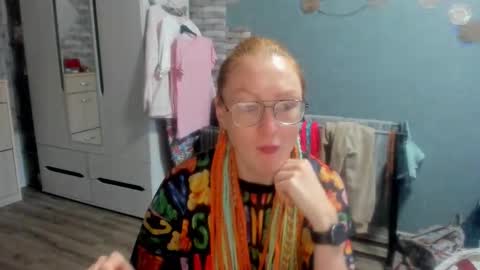 Snapshot of lucky_licky20 chatting on October 5, 1:15 am lucky_licky20 online show from October 5, 1:15 am