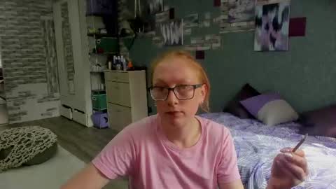 Snapshot of lucky_licky20 chatting on June 28, 3:01 am lucky_licky20 online show from June 28, 3:01 am