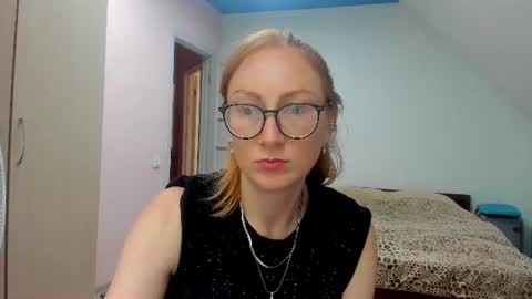 Snapshot of lucky_licky20 chatting on July 11, 4:59 am lucky_licky20 online show from July 11, 4:59 am