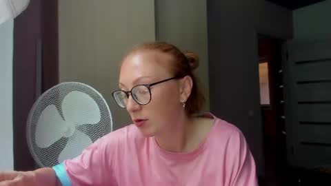 Snapshot of lucky_licky20 chatting on July 22, 1:08 am lucky_licky20 online show from July 22, 1:08 am