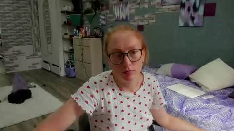 Snapshot of lucky_licky20 chatting on July 25, 2:20 am lucky_licky20 online show from July 25, 2:20 am