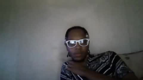 lucky online show from March 6, 7:21 pm