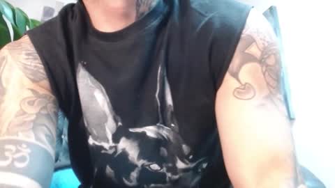 Snapshot of lucky_smith1 chatting on December 4, 7:00 pm lucky_smith1 online show from December 4, 7:00 pm