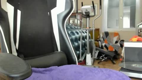 Lucky online show from April 12, 10:09 am