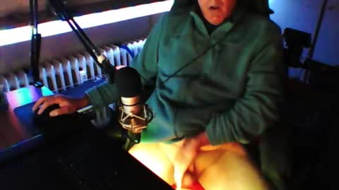        call me  Stefan online show from October 10, 5:45 pm