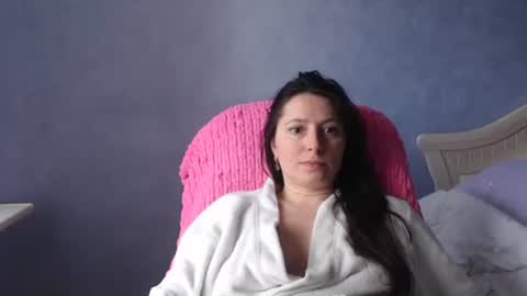 luckylinda23 online show from May 31, 9:38 am