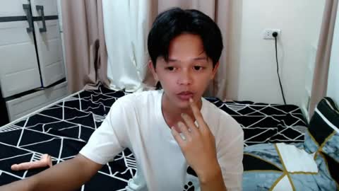 Snapshot of luckyme_7 chatting on July 9, 7:51 pm kai online show from July 9, 7:51 pm
