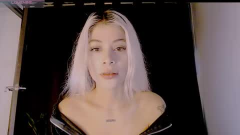 luckysapphire777 online show from September 28, 8:09 am