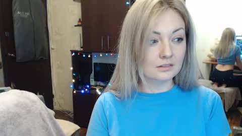 LuckyShot online show from December 21, 6:44 pm