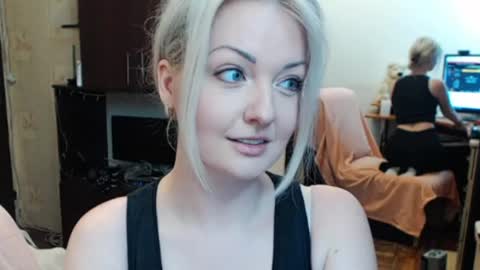 LuckyShot online show from April 13, 2:00 pm