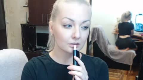 LuckyShot online show from July 14, 4:34 pm